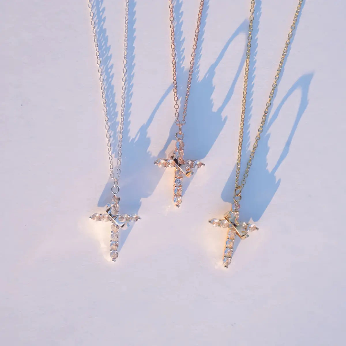 🔥Last Day Buy 1 Get 1 🔥Rotating Cross Diamond-Set Crown Necklace📿