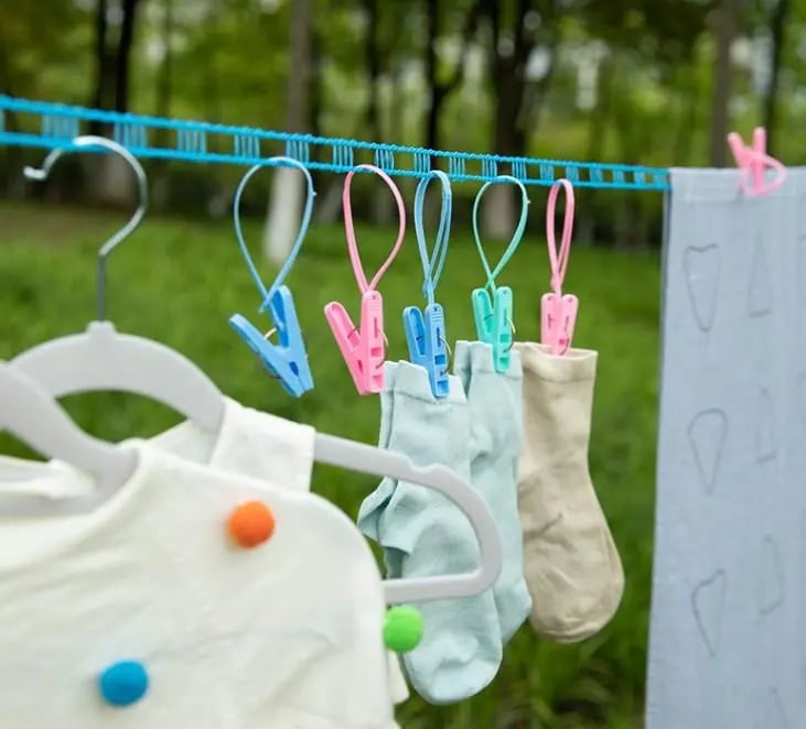 🔥LAST DAY BUY 1 GET 1🔥Non-slip, Wind-Resistant Clothesline with Hooks👕